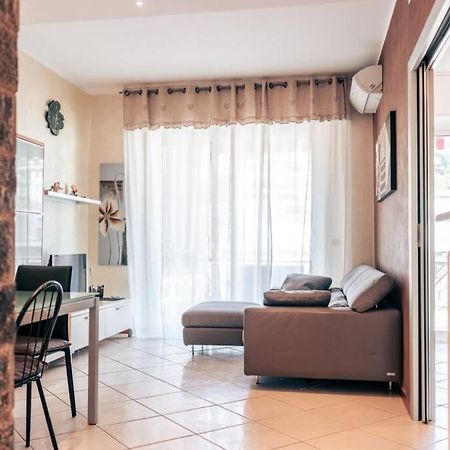 Casa Luca Flexyrent - Parking - A C - Wifi Appartement Rapallo Buitenkant foto