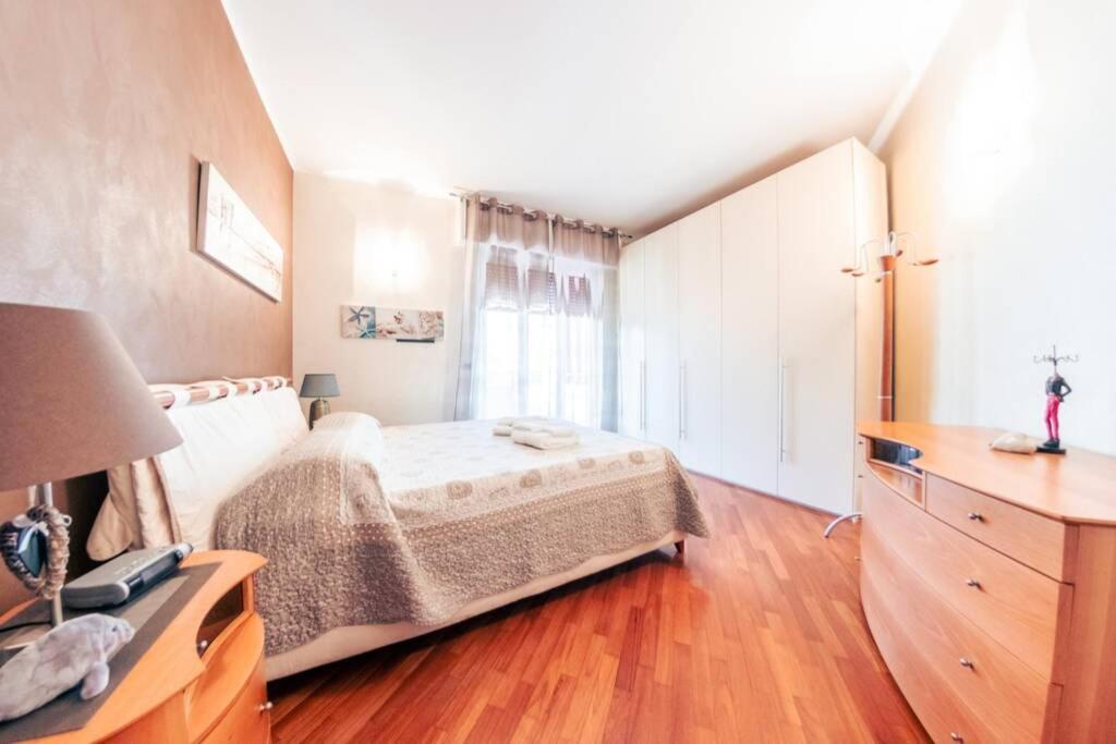 Casa Luca Flexyrent - Parking - A C - Wifi Appartement Rapallo Buitenkant foto