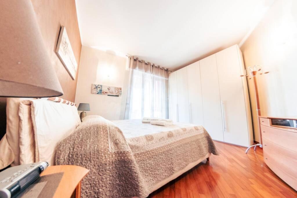 Casa Luca Flexyrent - Parking - A C - Wifi Appartement Rapallo Buitenkant foto