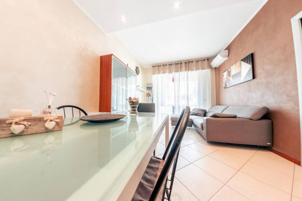 Casa Luca Flexyrent - Parking - A C - Wifi Appartement Rapallo Buitenkant foto