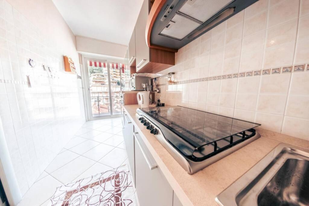 Casa Luca Flexyrent - Parking - A C - Wifi Appartement Rapallo Buitenkant foto