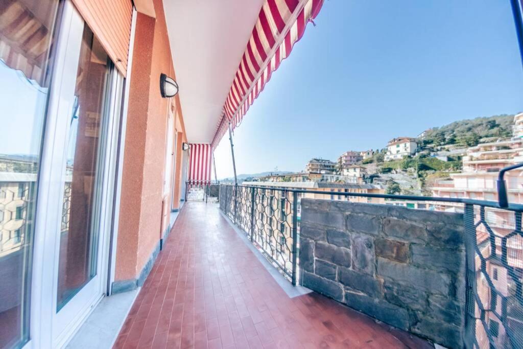 Casa Luca Flexyrent - Parking - A C - Wifi Appartement Rapallo Buitenkant foto